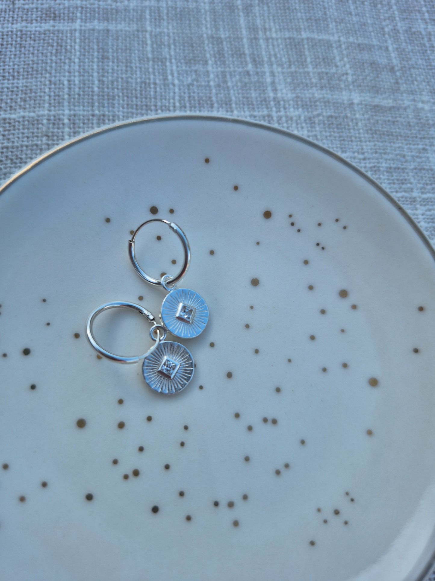 Lottie Disc Hoop