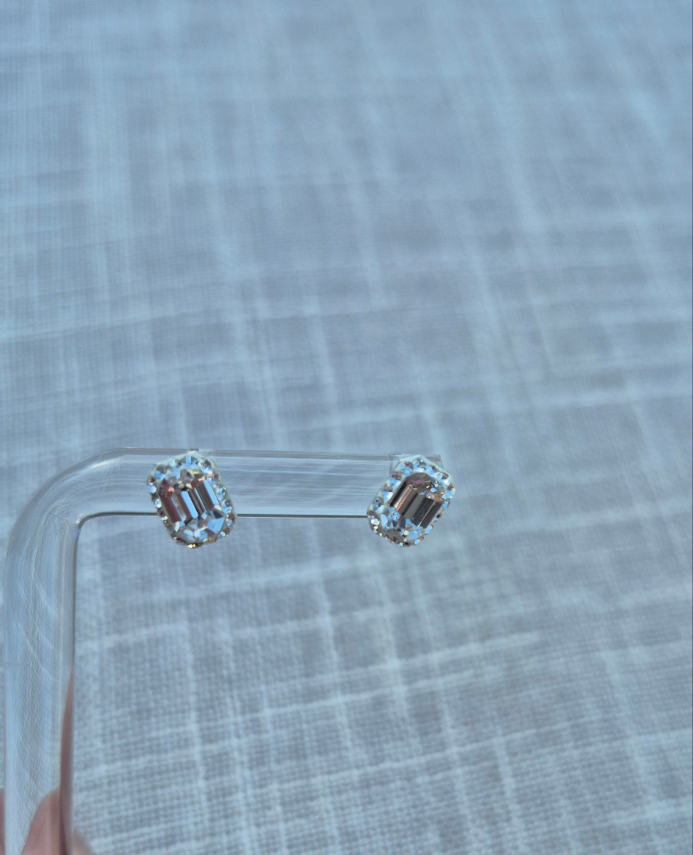 Gracie Octagon Stud