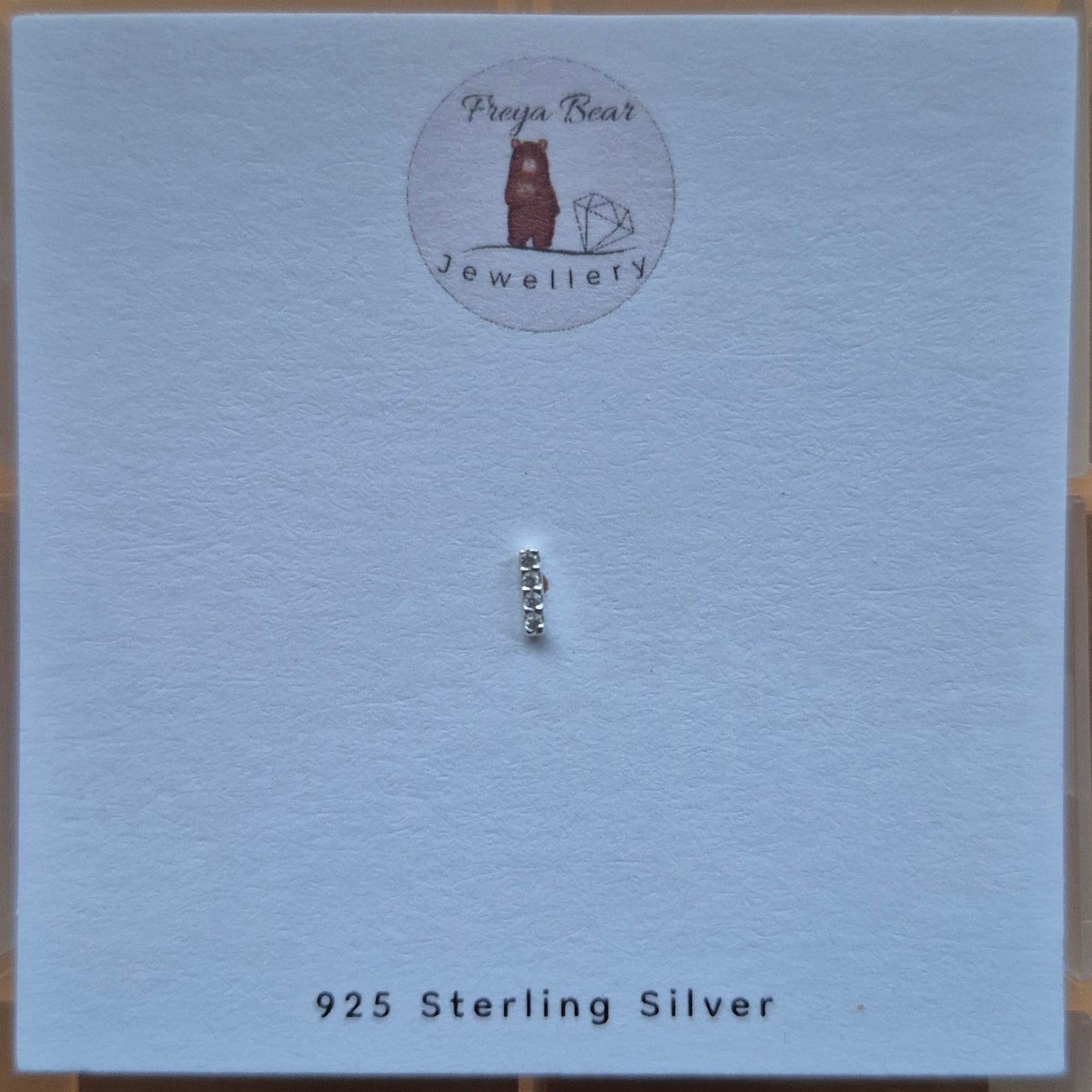 Maeve Sparkle Bar Cartilage Stud